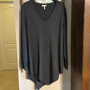 Joie - Charcoal Wool Cashmere V-Neck Sweater Top / Size S / Cozy & Soft